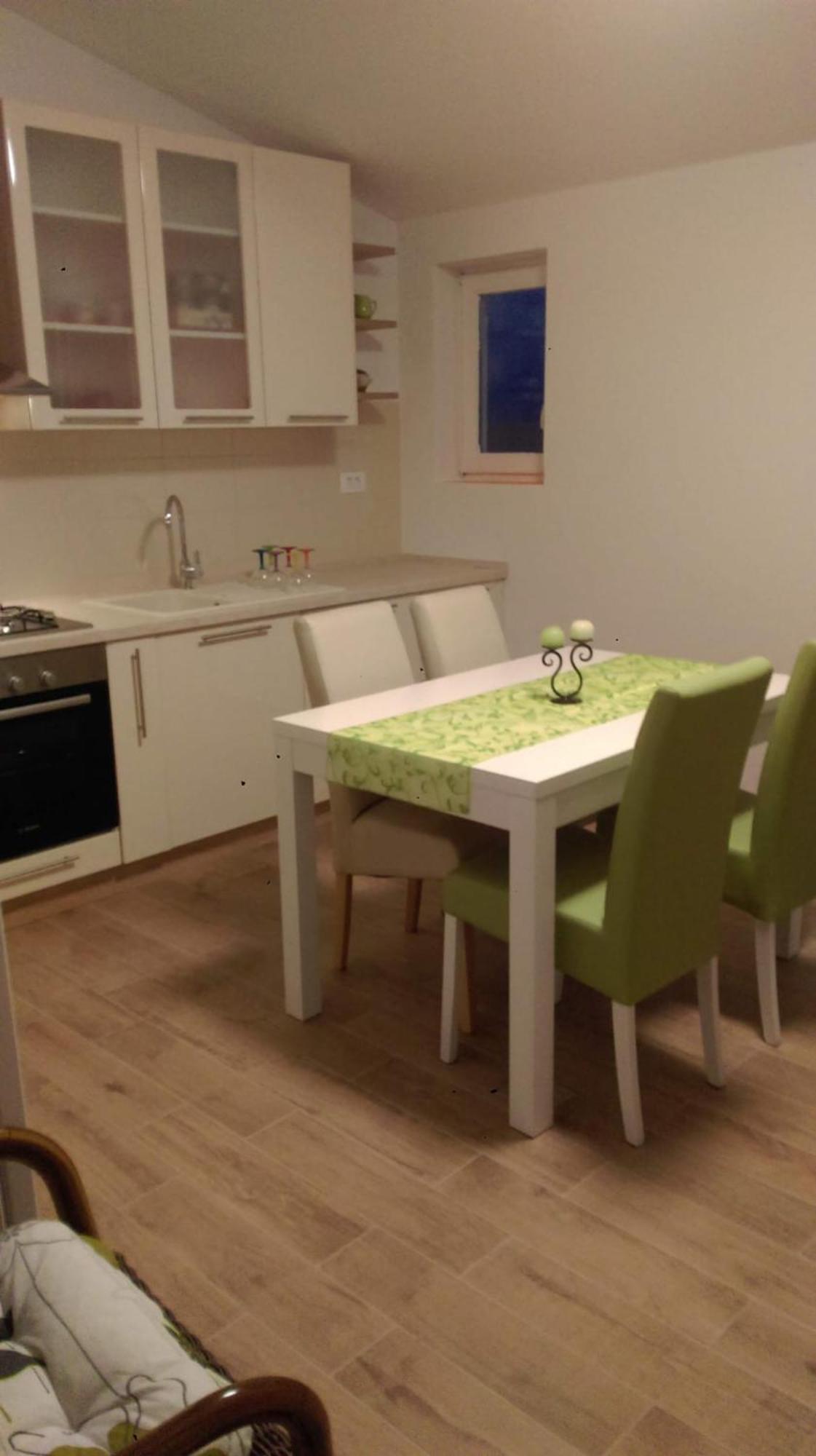 Apartman Zara Razanj Ngoại thất bức ảnh