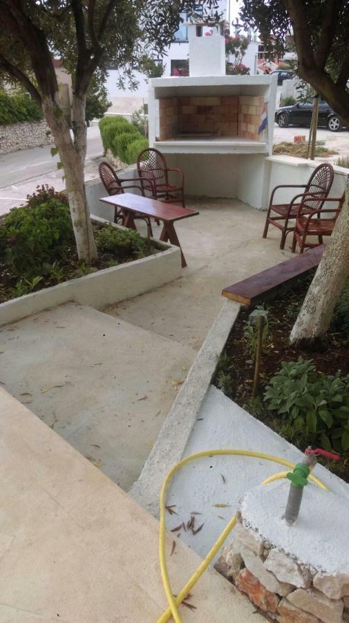 Apartman Zara Razanj Ngoại thất bức ảnh